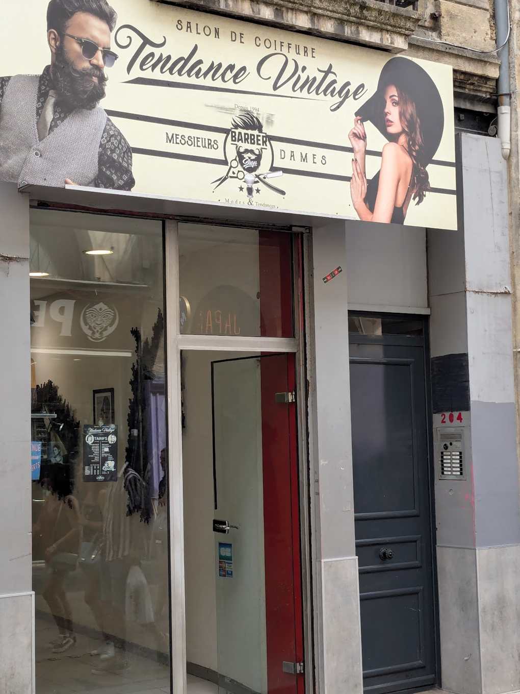 Photo 2 - Tendance Vintage - Salon de coiffure